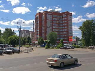 На проспекте Ленина (Максим Цуканов)