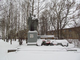  Памятник воинам-землякам (Дмитрий Зонов)