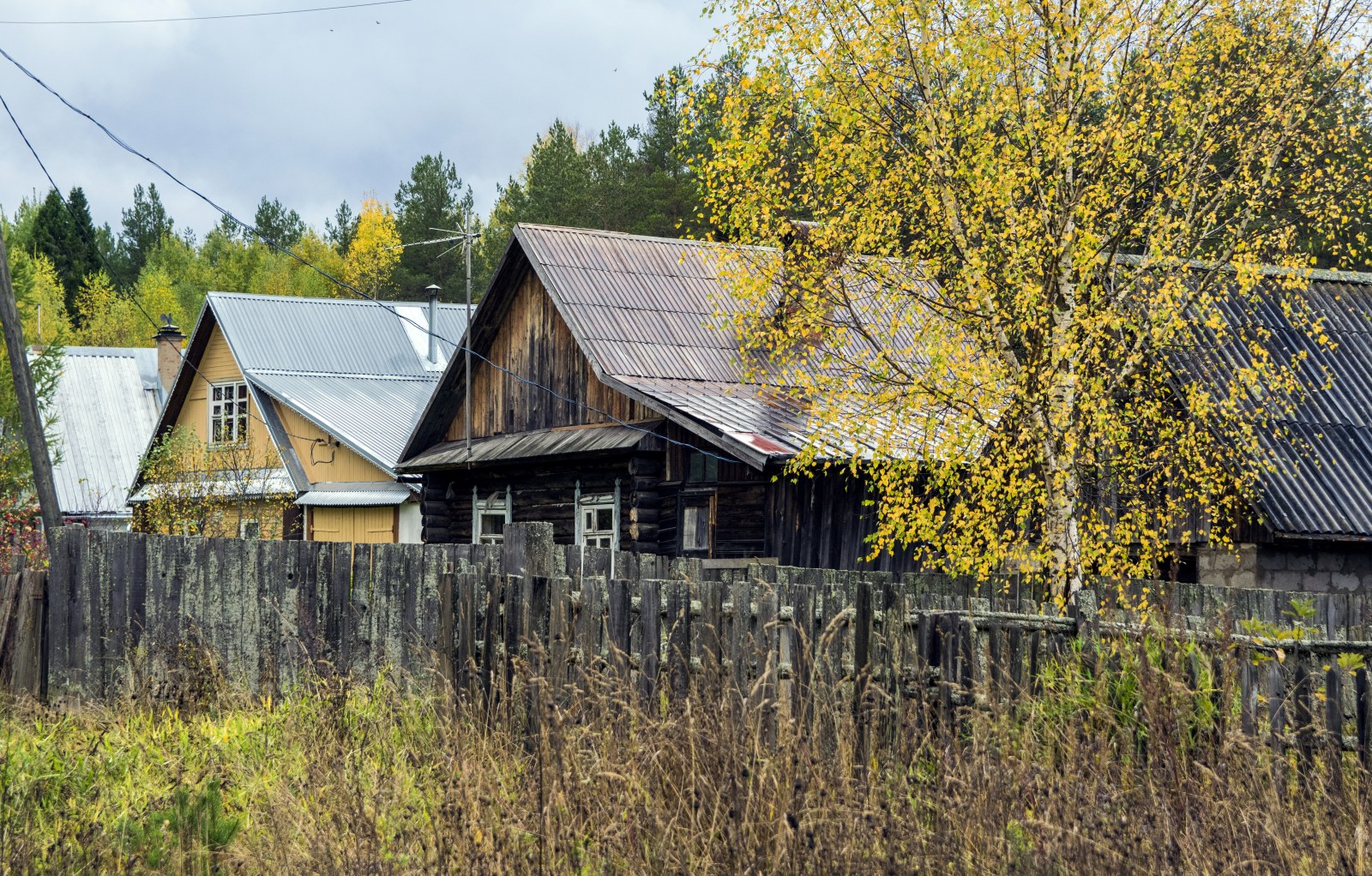 Кировская область дома. Кировская область, Сомовщина деревня. Деревня Сомовщина Кировская область Юрьянский район. Ст Великая Юрьянского района Кировской области. Юрьянский район Киров.