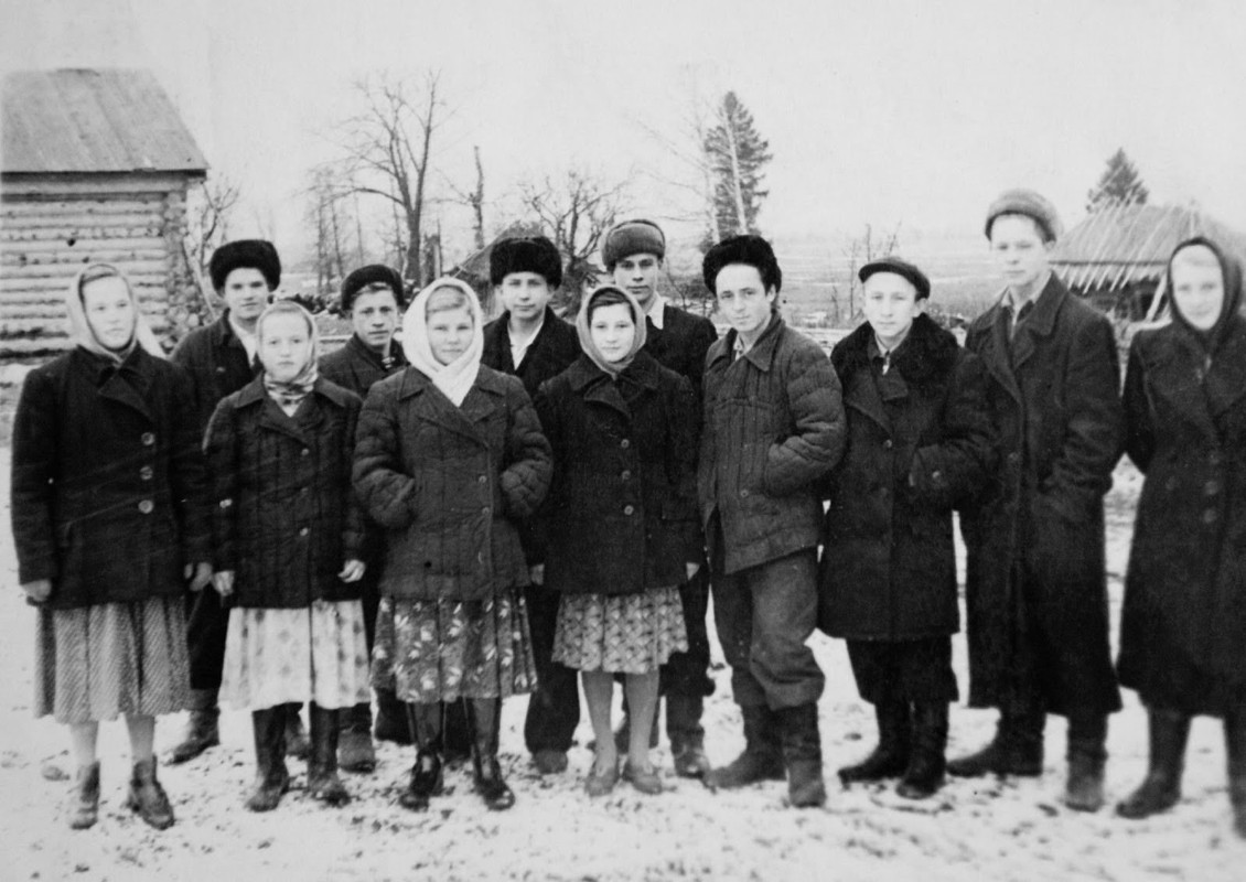 Пиштанская молодежь. 1959 год.