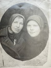 Слева первая жена - Бояринцева Дарья Григорьевна document