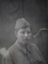 Лекомцева (Веселкова) Клавдия Николаевна, зенитчица, с 1941 по 1945 г., вернулась с войны