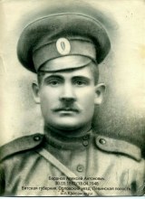 Баранов Алексей Антонович. Родился 07.03.1881г. д. Крысановцы Лёвинской волости. , умер 13.04.1948г. Захоронен д. Крысановцы. 