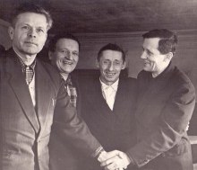 Встреча однополчан 311 СД в 1966 г. (слева на право: Колотов А.В., Онохин Д.Ф., Дуркин М.С., Косарев А.Д.). document