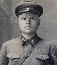 02.05.1937 Желонкин Серапион Александрович на полигоне в Луге, курсант артиллерийского училища