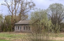 Кукмары. Заброшенный дом. Май 2025 г. Фото Е. Чудиновских photo