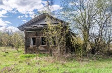 Кукмары. Заброшенный дом. Май 2025 г. Фото Е. Чудиновских photo