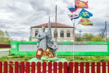 Петровское. Памятник погибшим в Великой Отечественной войне 1941-1945 гг. Май 2025 г. Фото Е. Чудиновских photo