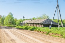 Рякинцы. Амбар. Май 2025 г. Фото Е. Чудиновских photo