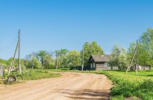 Рякинцы. Жилой дом. Май 2025 г. Фото Е. Чудиновских photo